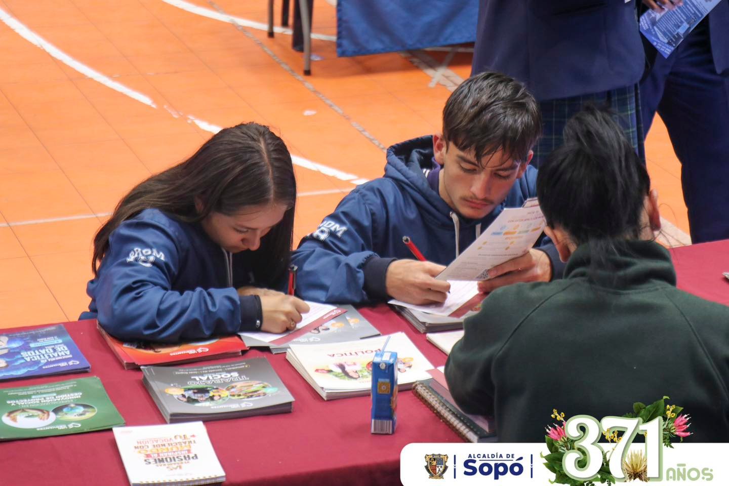 Feria universitaria